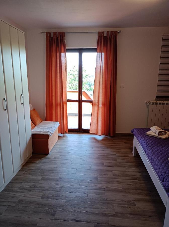 Apartman Biba Labin  Exteriör bild